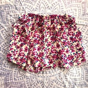 Floral girls skirt⭐️